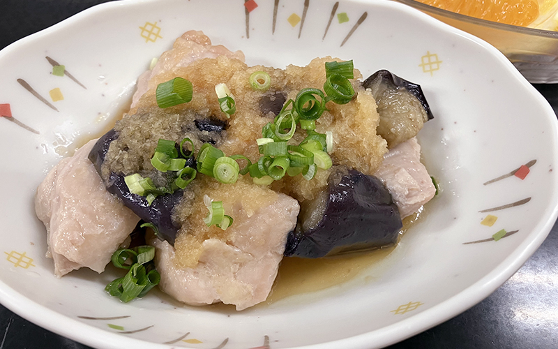 鶏肉と茄子のおろし煮